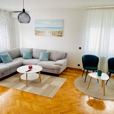 Apartman Bago Deluxe Near Zagreb Airport Velika Gorica Exterior photo
