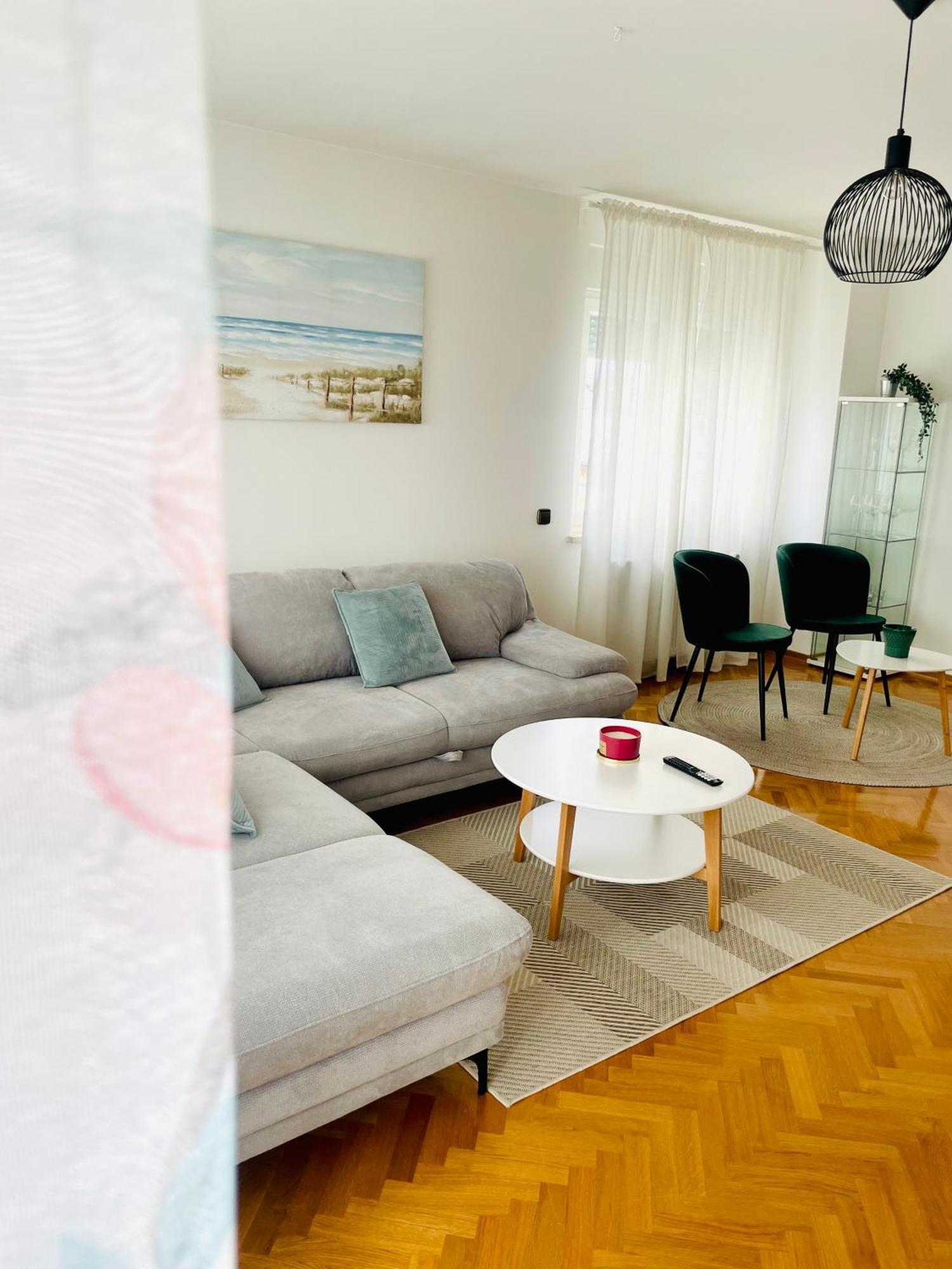 Apartman Bago Deluxe Near Zagreb Airport Velika Gorica Exterior photo