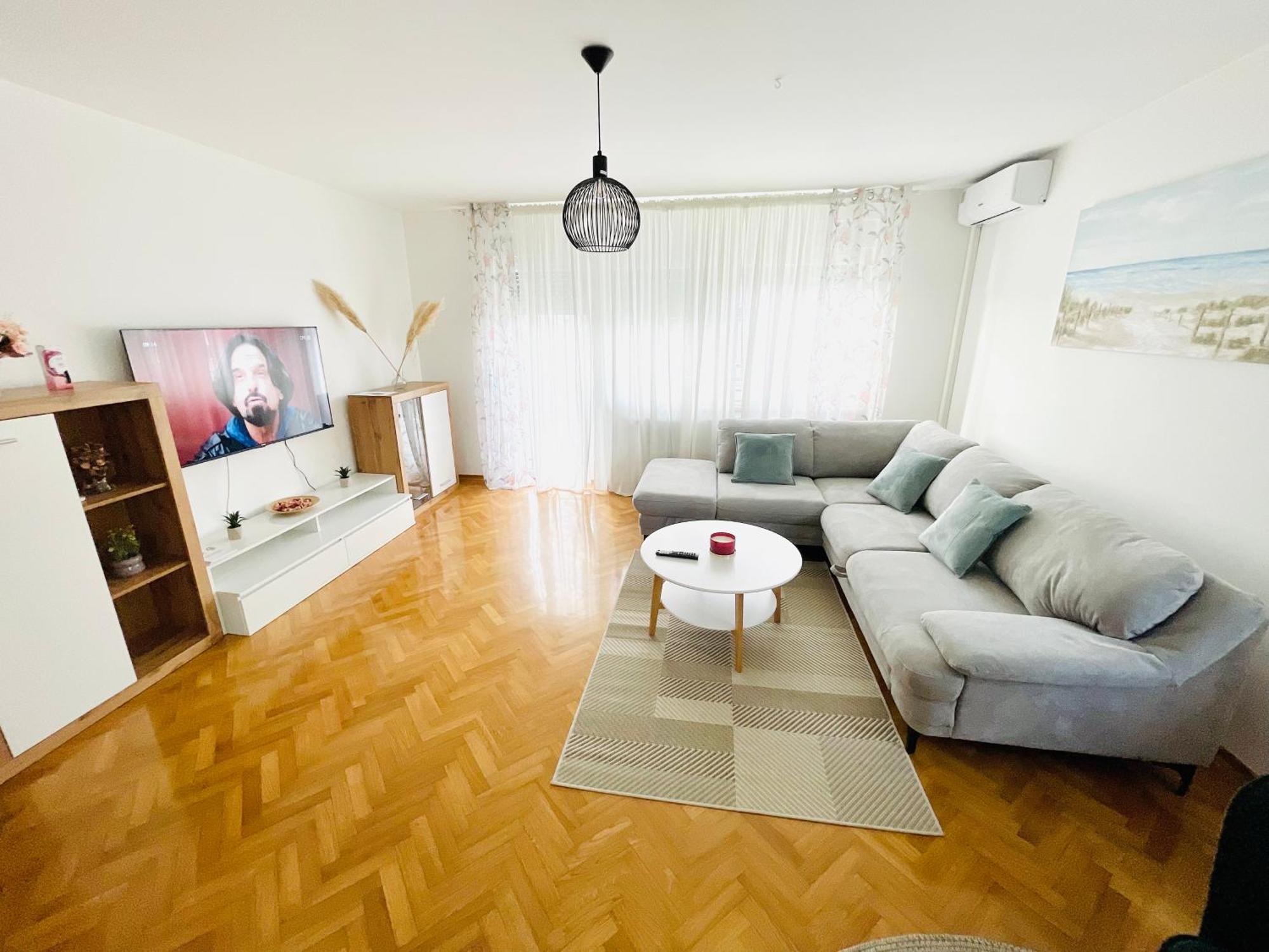 Apartman Bago Deluxe Near Zagreb Airport Velika Gorica Exterior photo